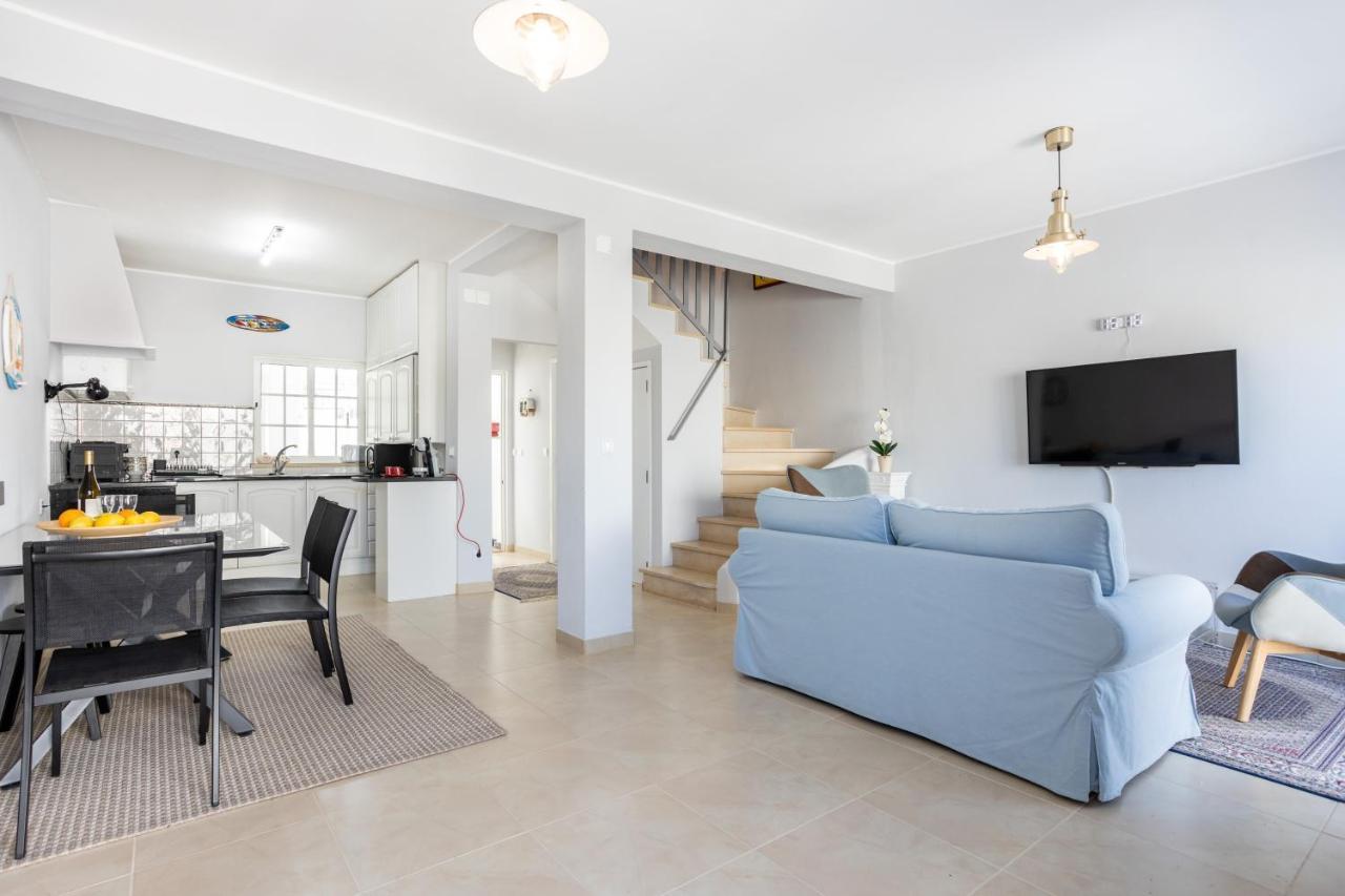 Newly Renovated 2 Bedroom Townhouse - Close To Salema Beach Eksteriør billede