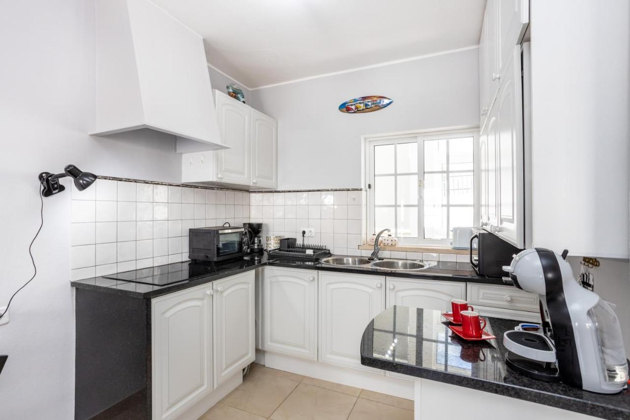 Newly Renovated 2 Bedroom Townhouse - Close To Salema Beach Eksteriør billede