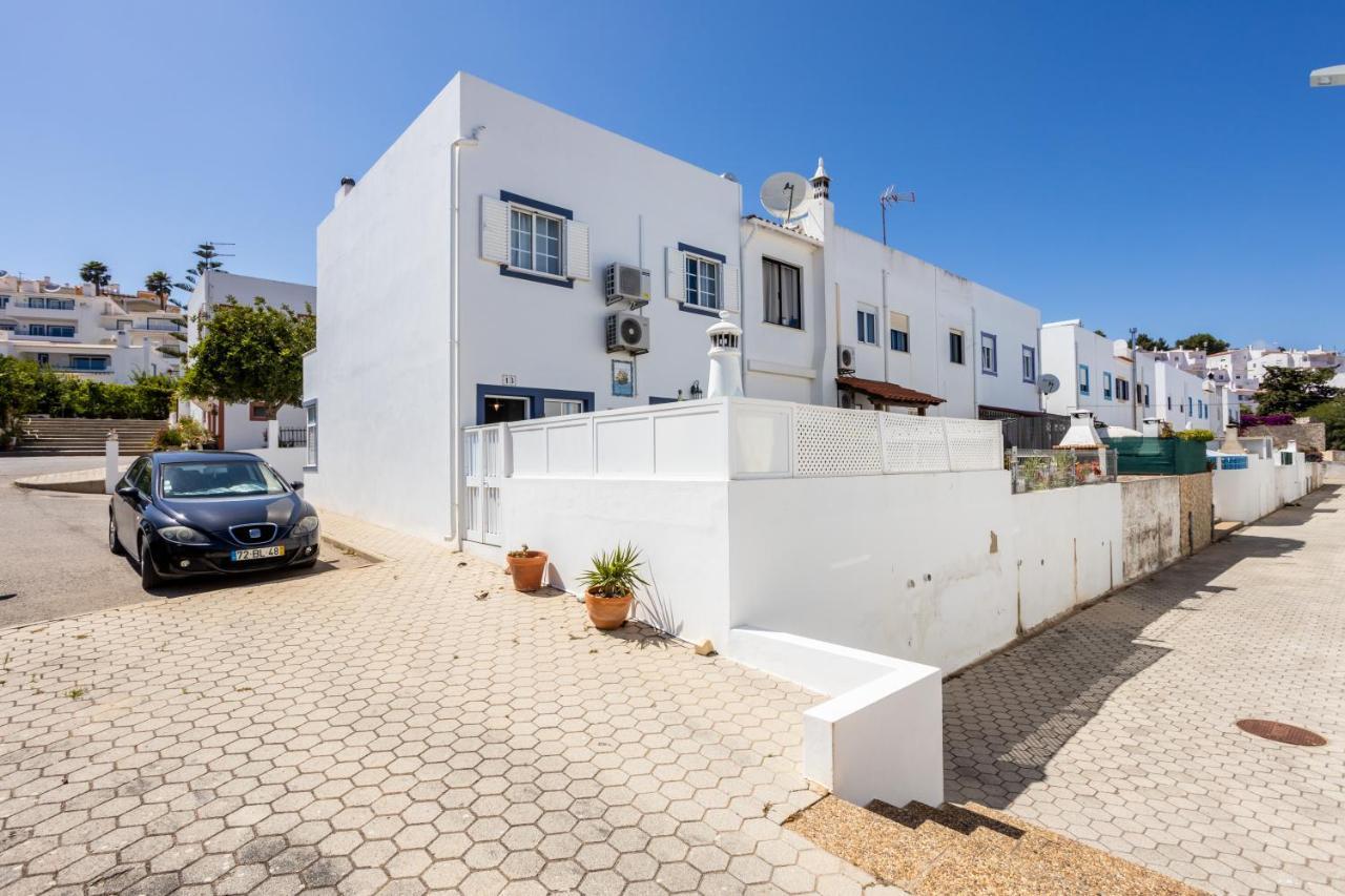 Newly Renovated 2 Bedroom Townhouse - Close To Salema Beach Eksteriør billede