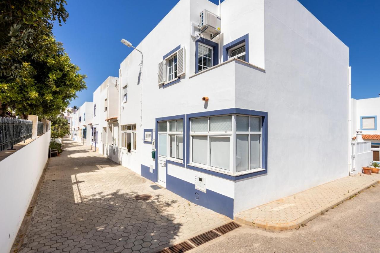 Newly Renovated 2 Bedroom Townhouse - Close To Salema Beach Eksteriør billede
